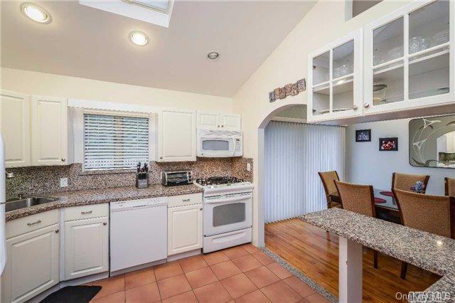 436 Pacific Street — photo 11