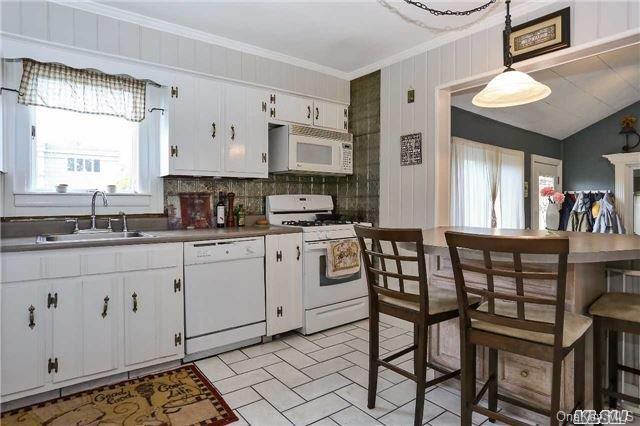 16 Wilson Avenue — photo 4