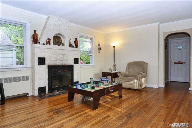 16 Wilson Avenue — photo 7