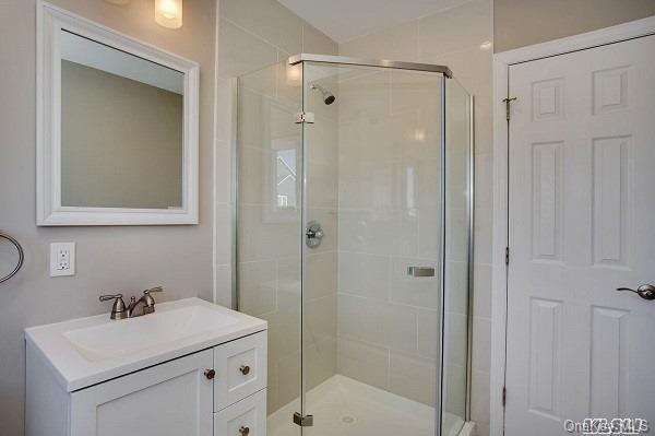 18 Bayview Avenue — photo 13