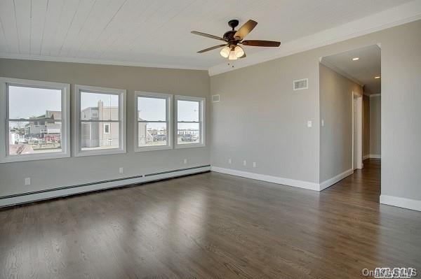 18 Bayview Avenue — photo 15