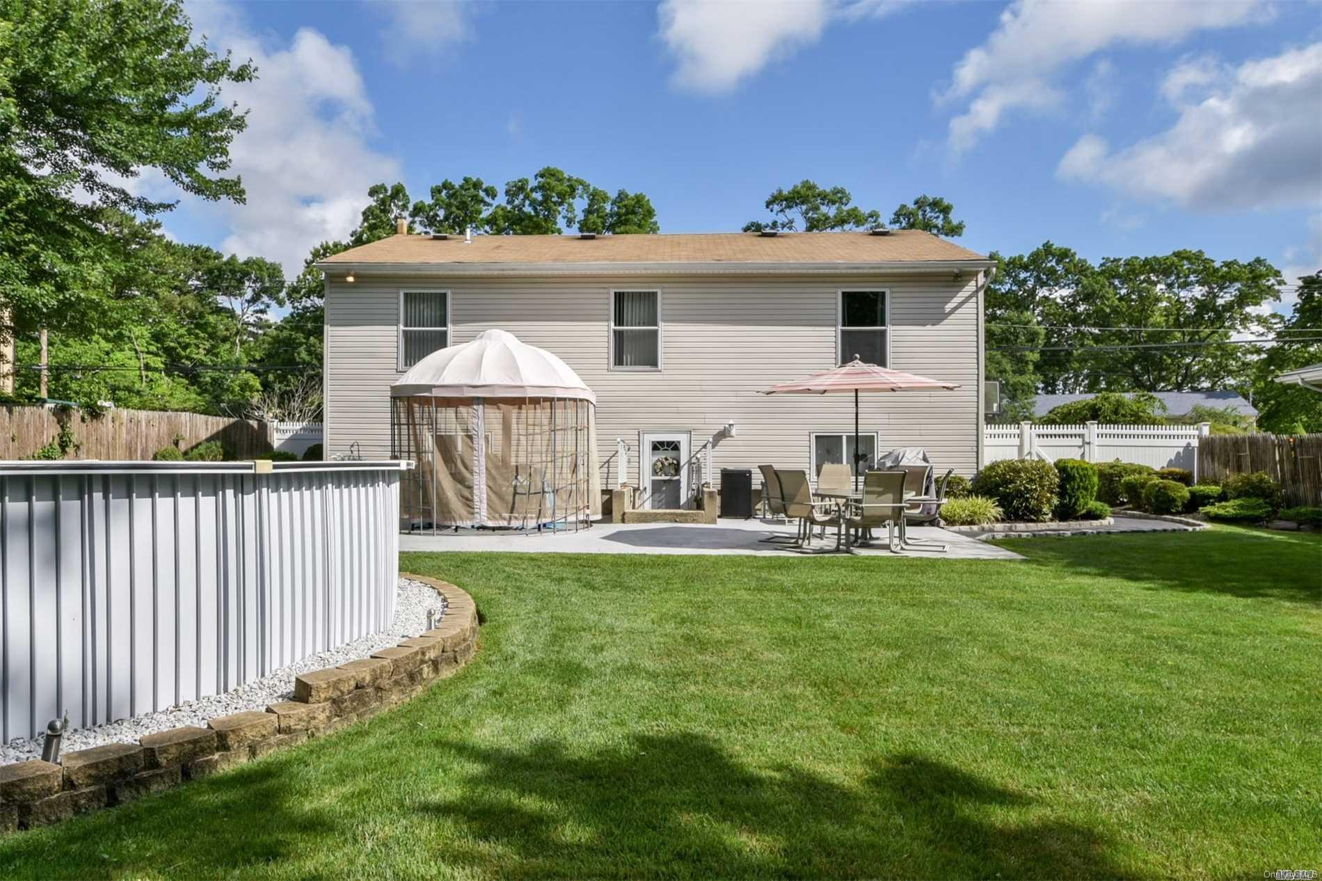 442 Old Farmingdale Road — photo 16