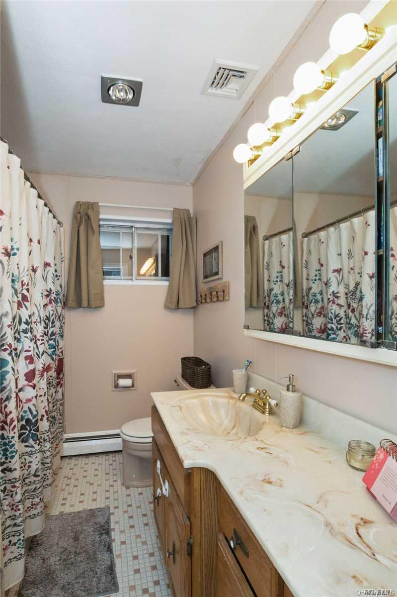 64 Atlantic Avenue — photo 13