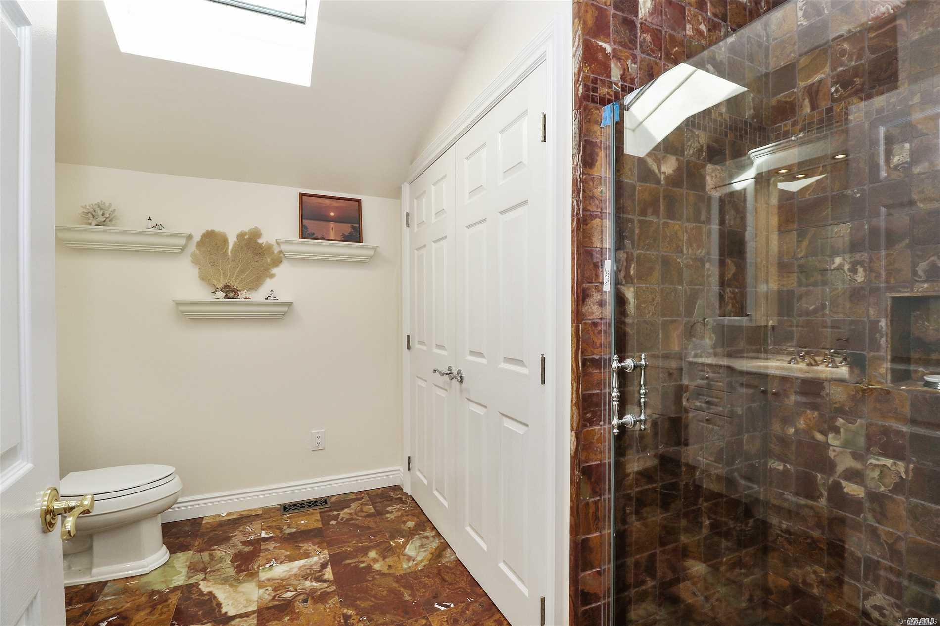 26 Norfolk Drive — photo 13