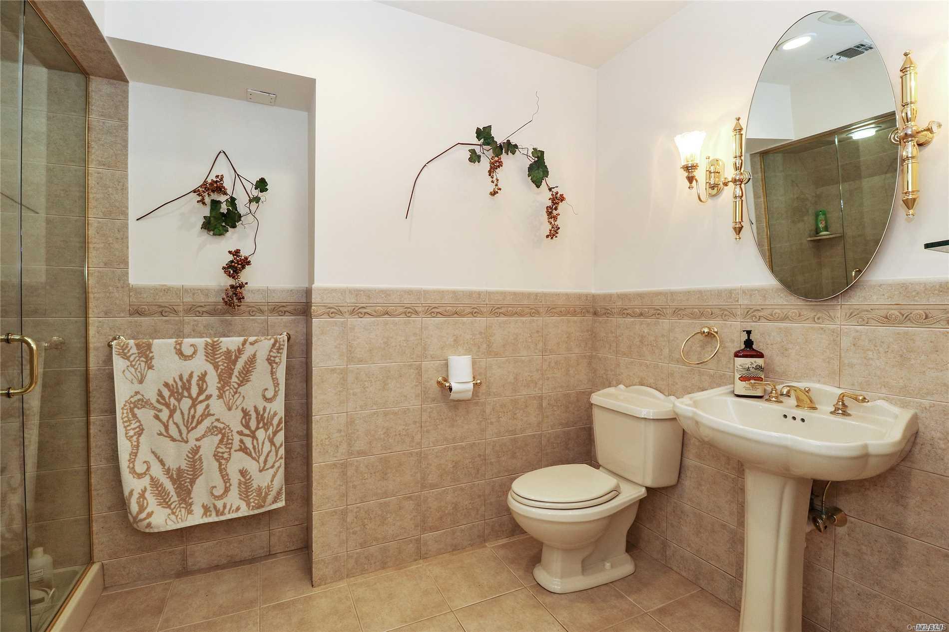 26 Norfolk Drive — photo 16