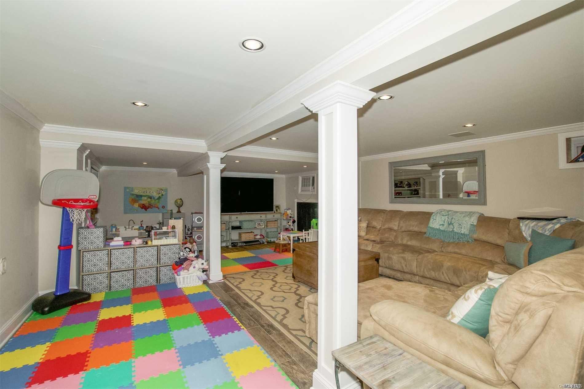 222 Van Buren Street — photo 13