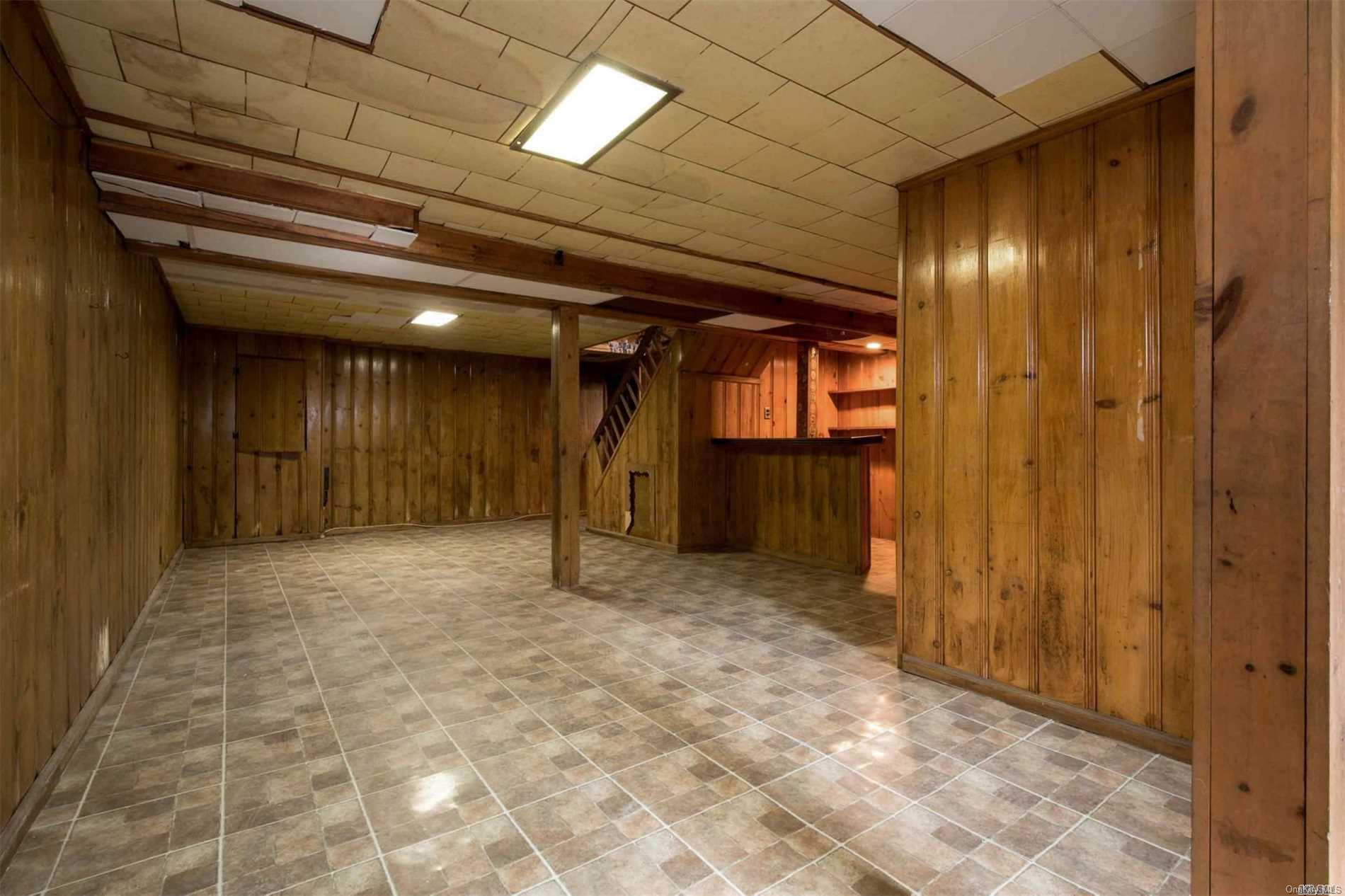 41 Farnum Street — photo 16