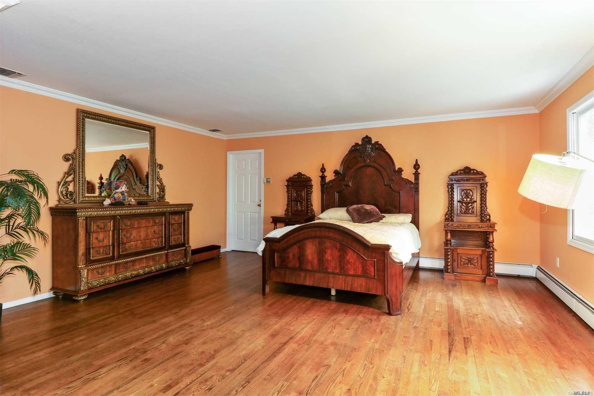 35 Wellington Road — photo 9
