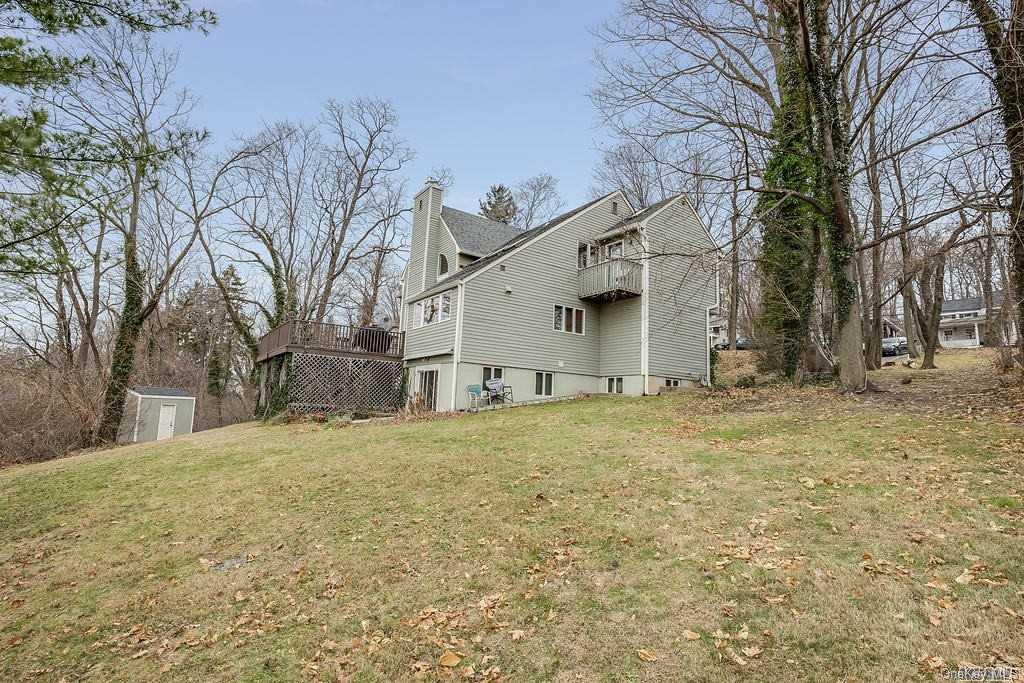 315 Woodbine Avenue — photo 20