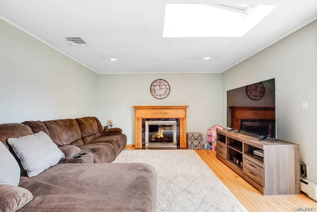 254 Haypath Road — photo 5