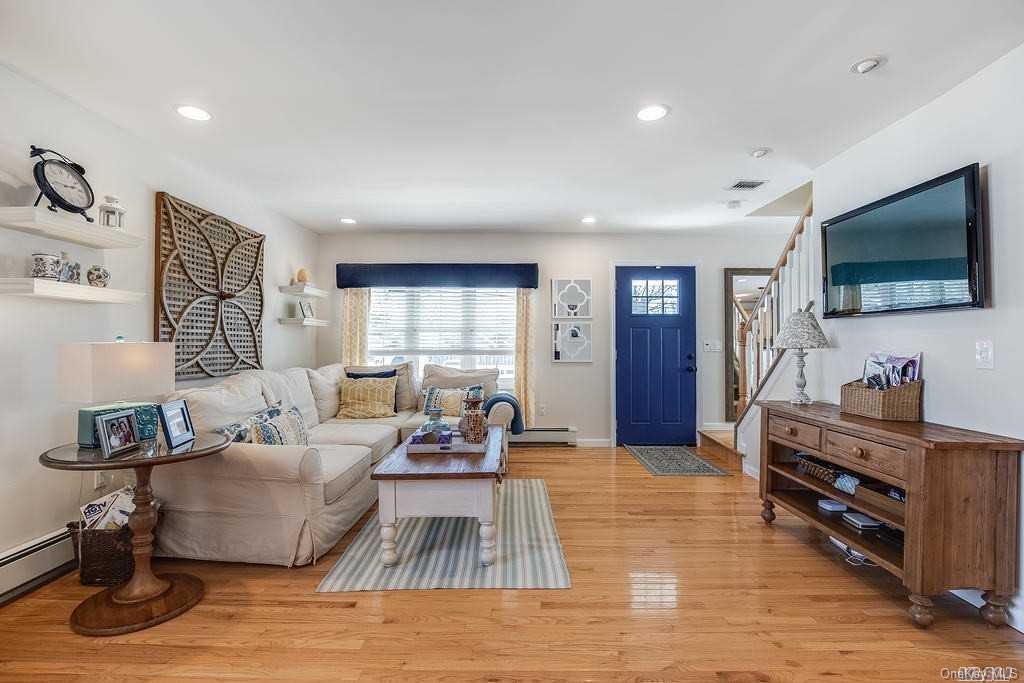 9 Walnut Street — photo 4
