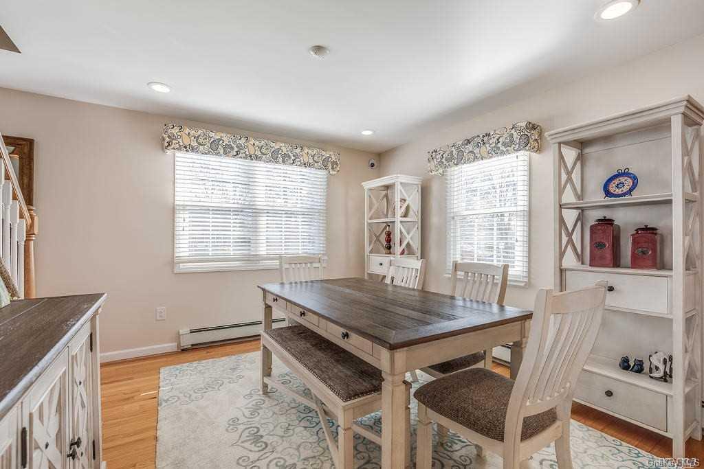 9 Walnut Street — photo 8