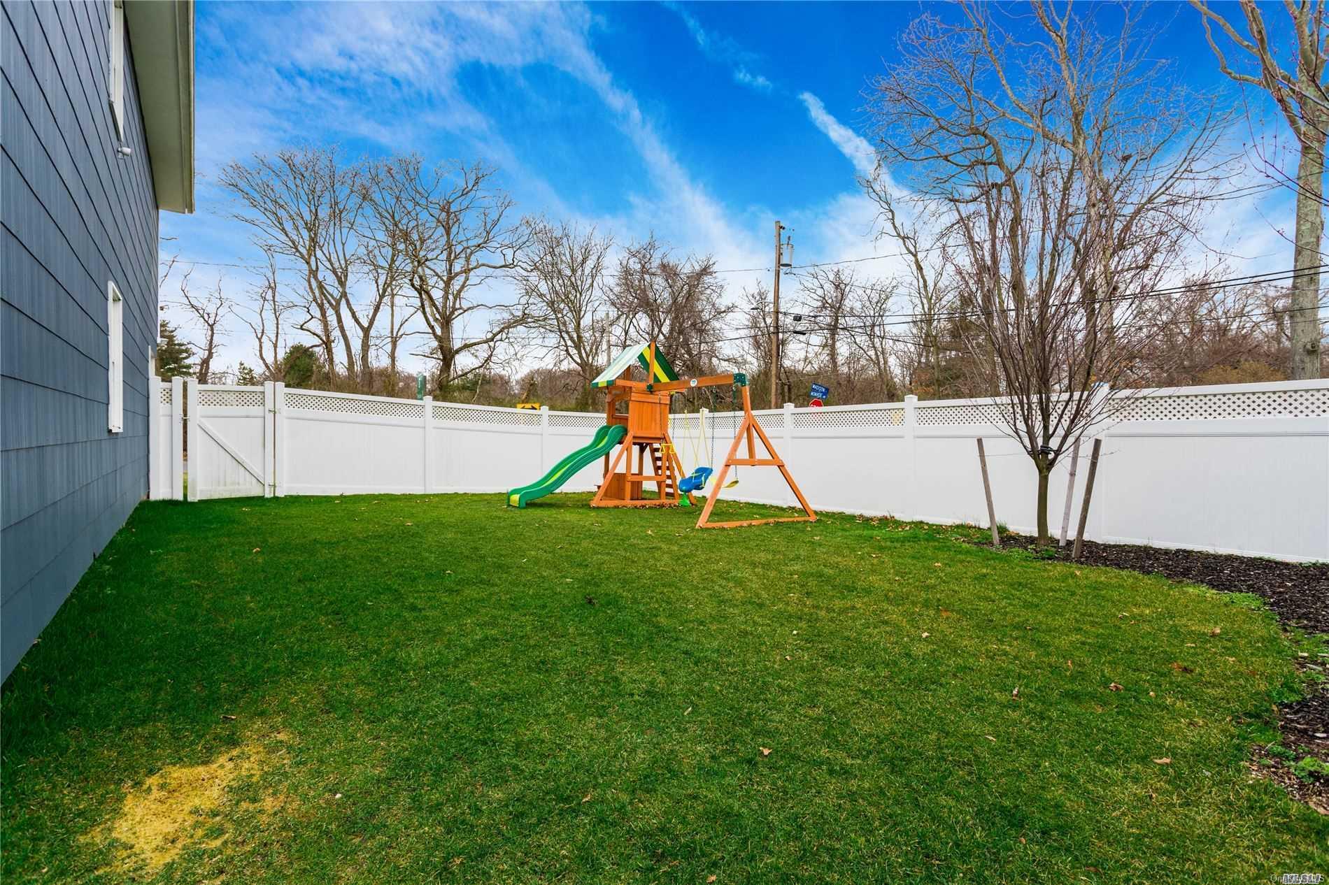 329 Madison Street — photo 14