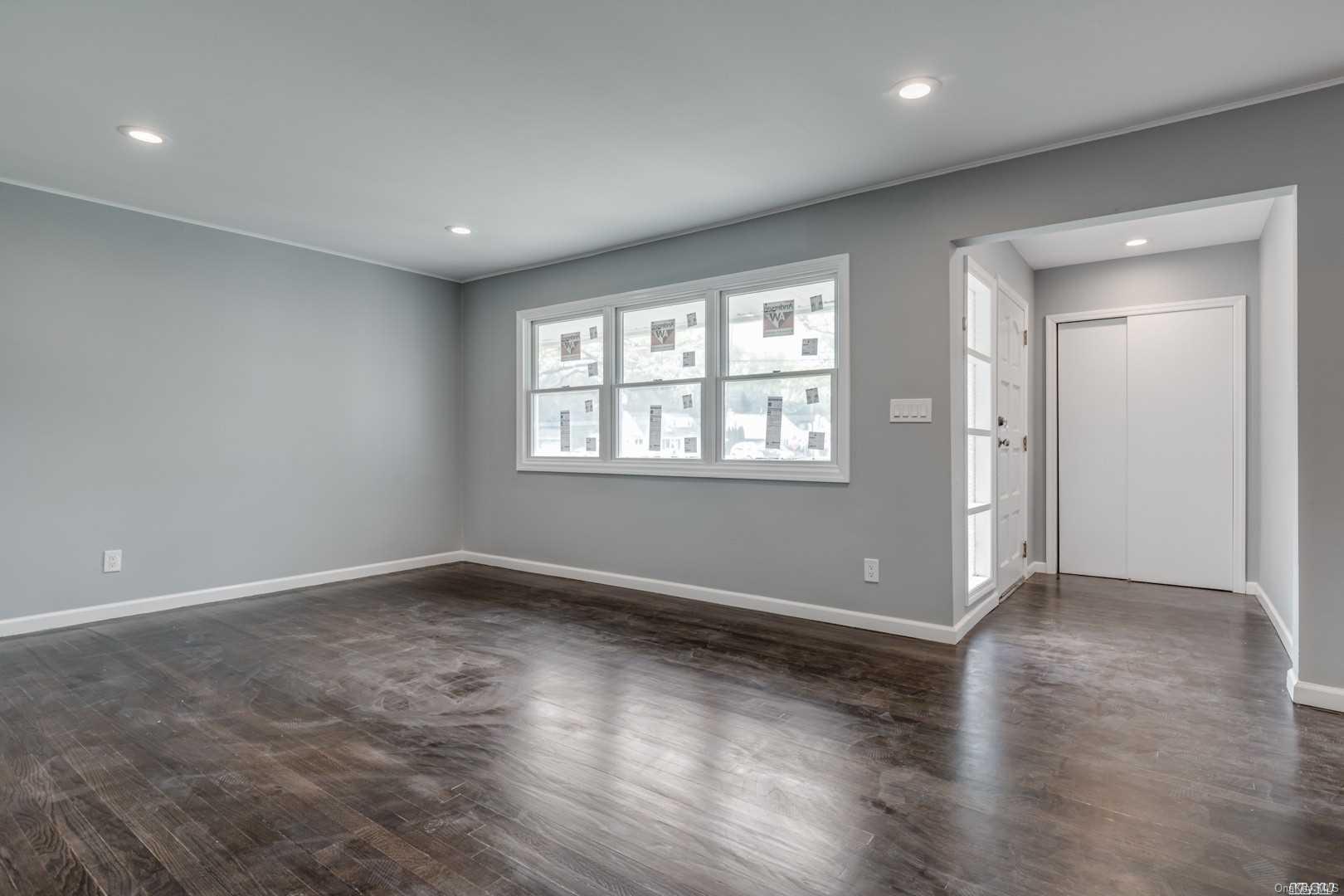 108 Harding Street — photo 8