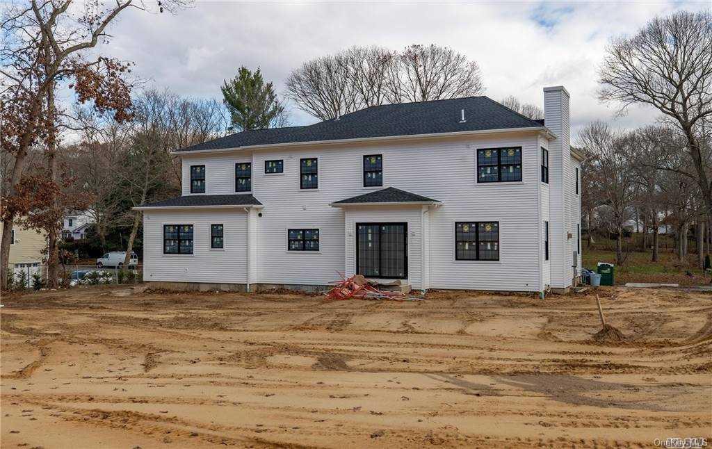 16 Sleepy Hollow Lane — photo 4