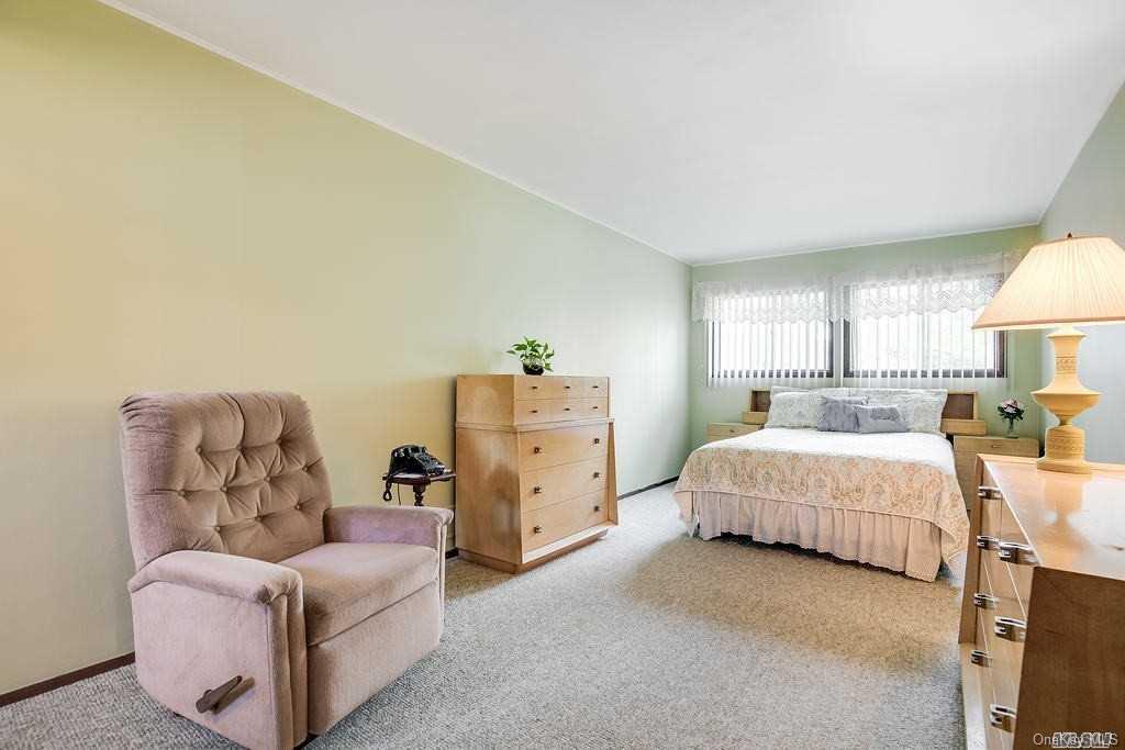 201 Willow Street — photo 17