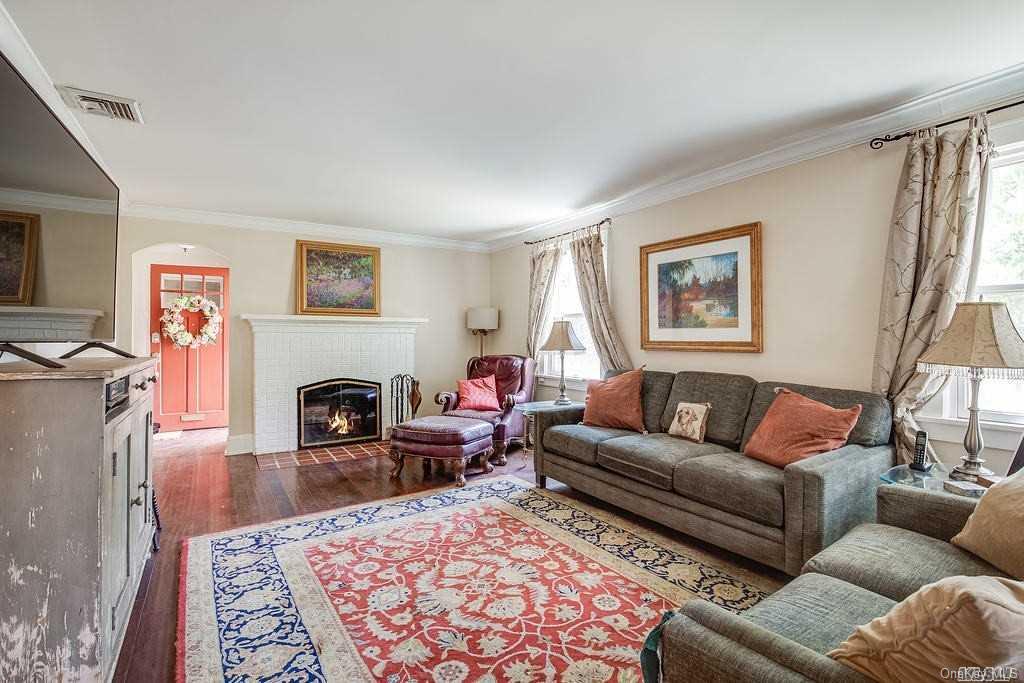 277 Harvard Avenue — photo 4