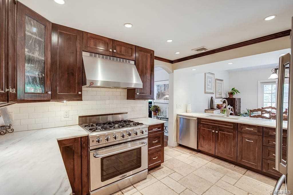 277 Harvard Avenue — photo 8