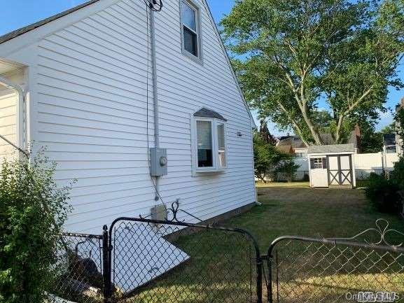 104 Franklin Place — photo 16
