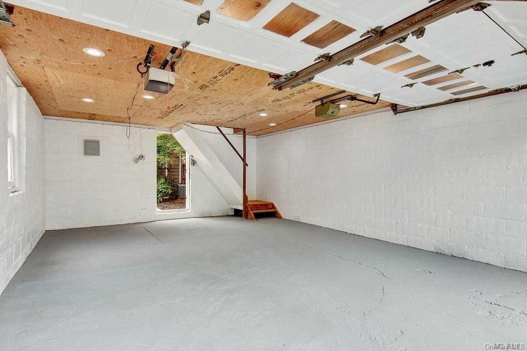 31 Johnston Street — photo 26