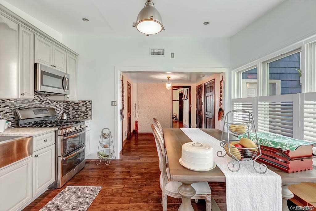 456 Long Beach Avenue — photo 13