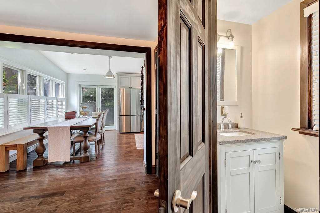456 Long Beach Avenue — photo 14