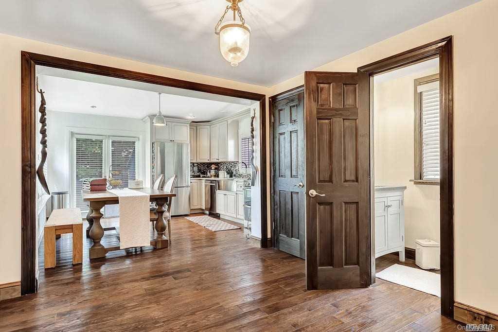 456 Long Beach Avenue — photo 15