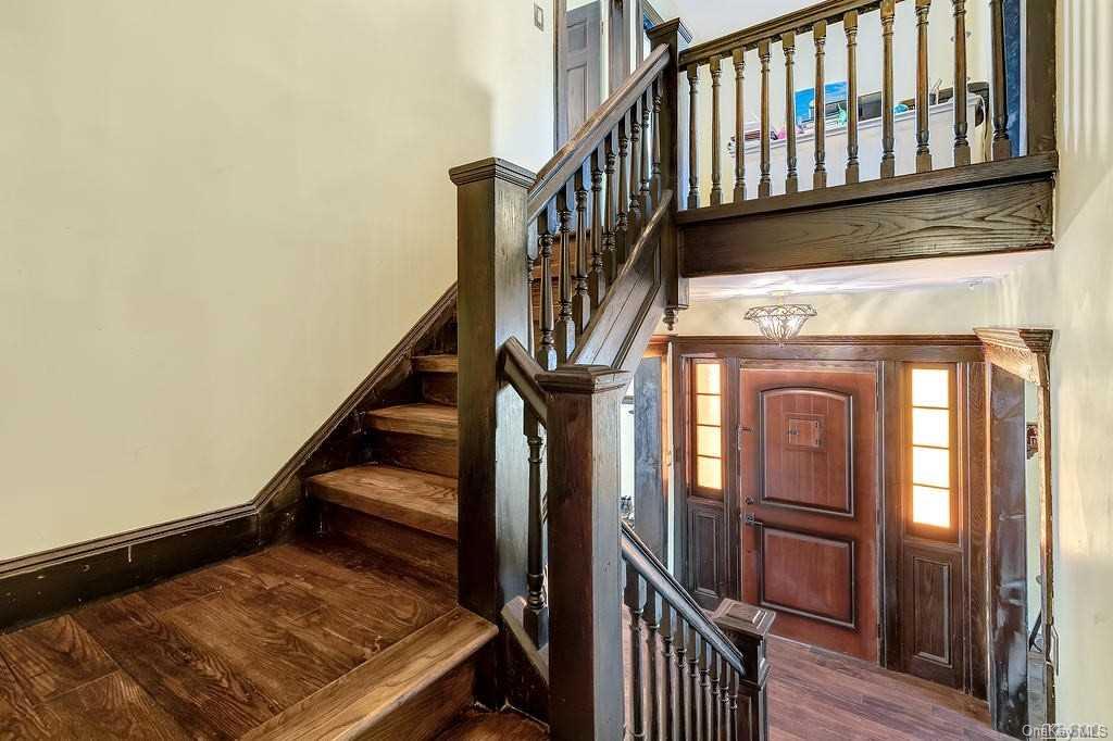 456 Long Beach Avenue — photo 27