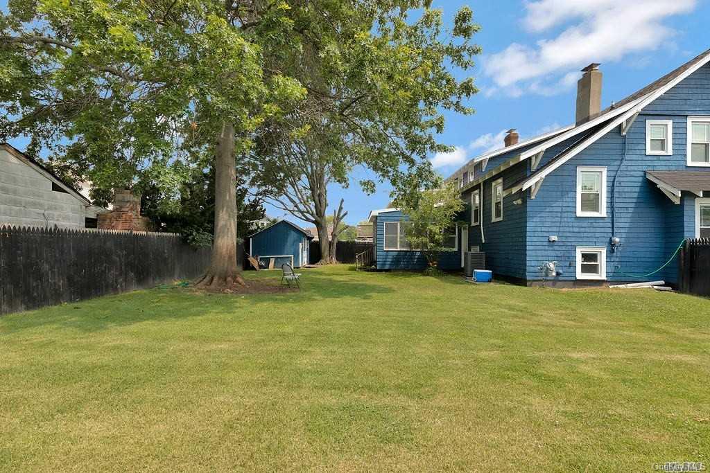 456 Long Beach Avenue — photo 32