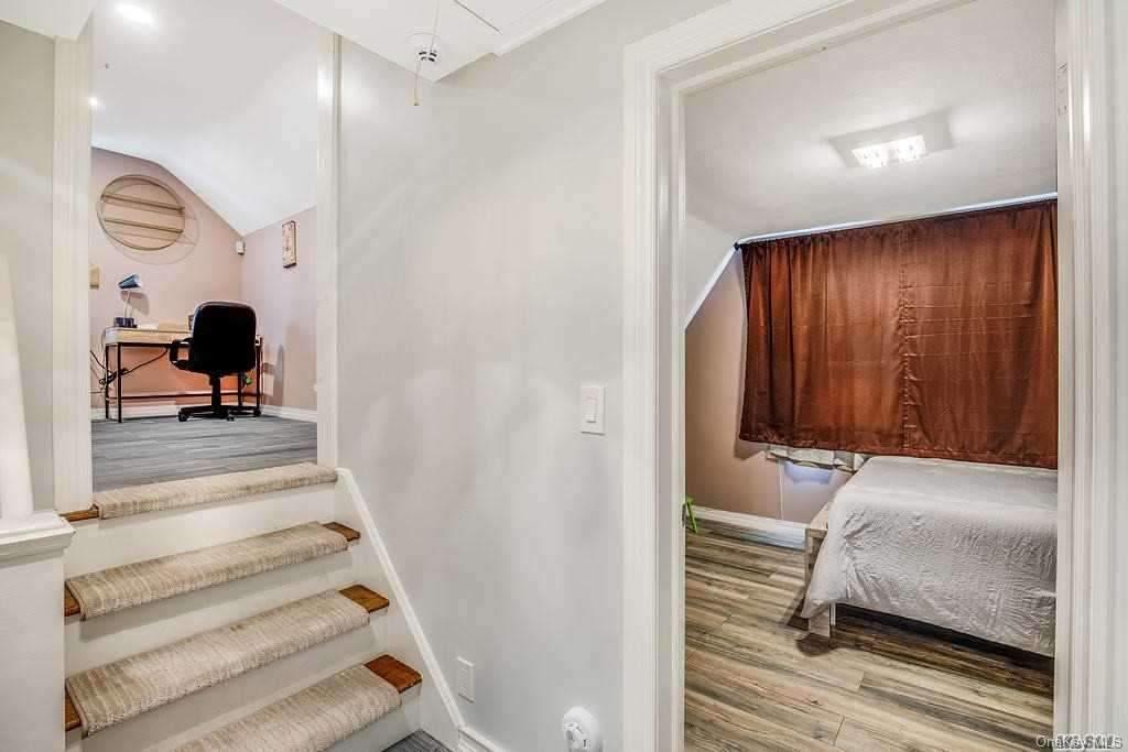 30 Poppy Avenue — photo 11