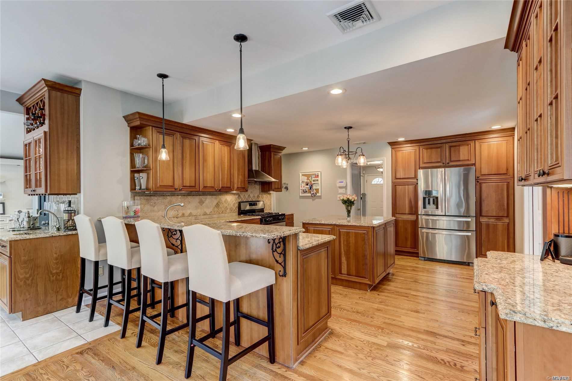 62 Butterfield Drive — photo 9