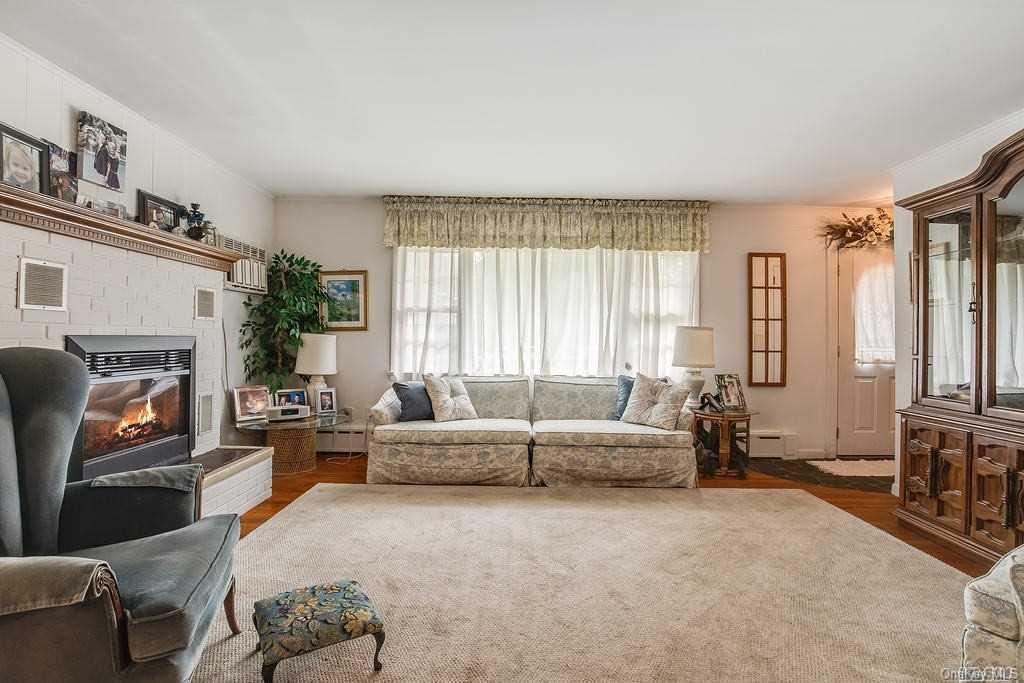 142 Avery Avenue — photo 4