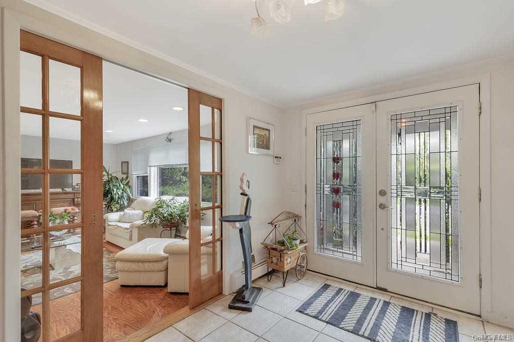 54 Harriet Lane — photo 4