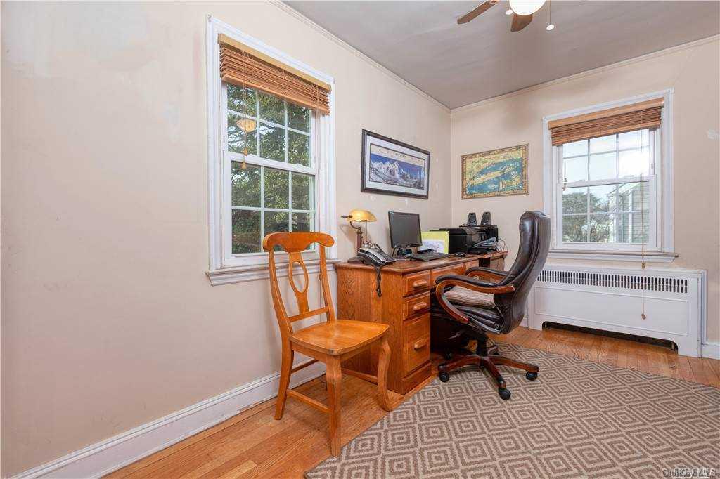2360 Lancaster Avenue — photo 11
