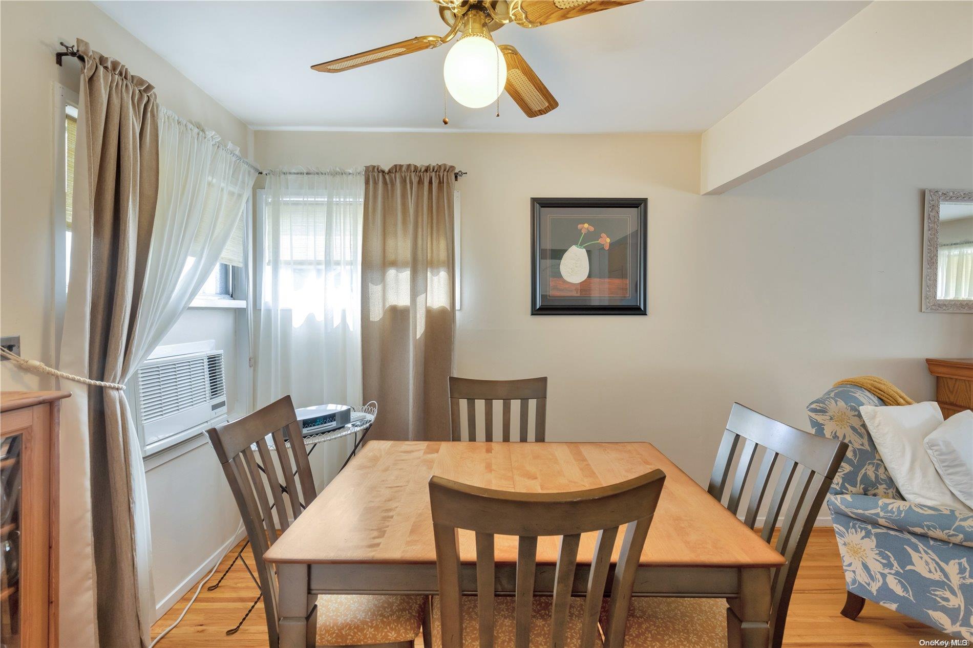 32 Ronald Avenue — photo 13