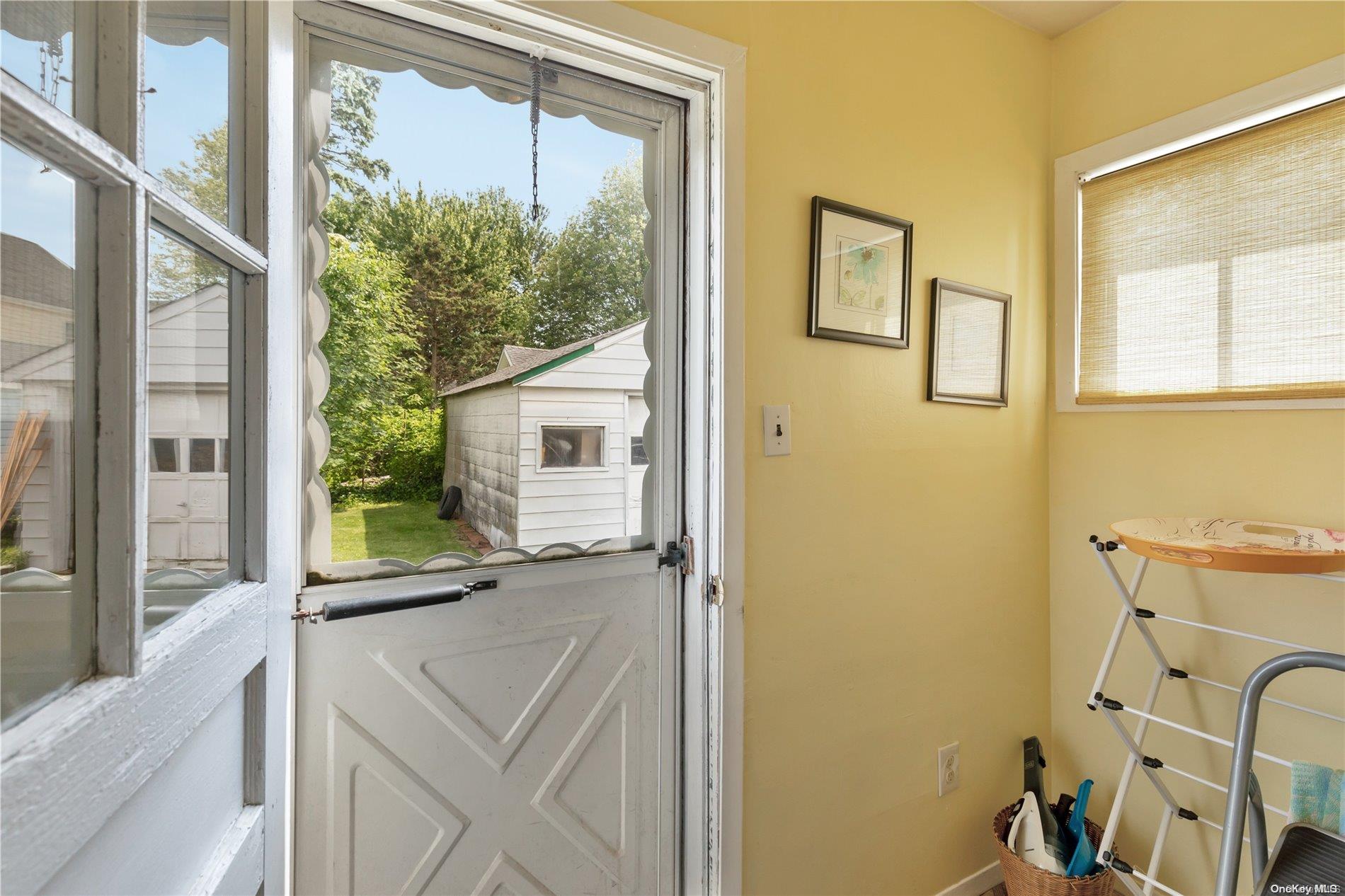 32 Ronald Avenue — photo 20
