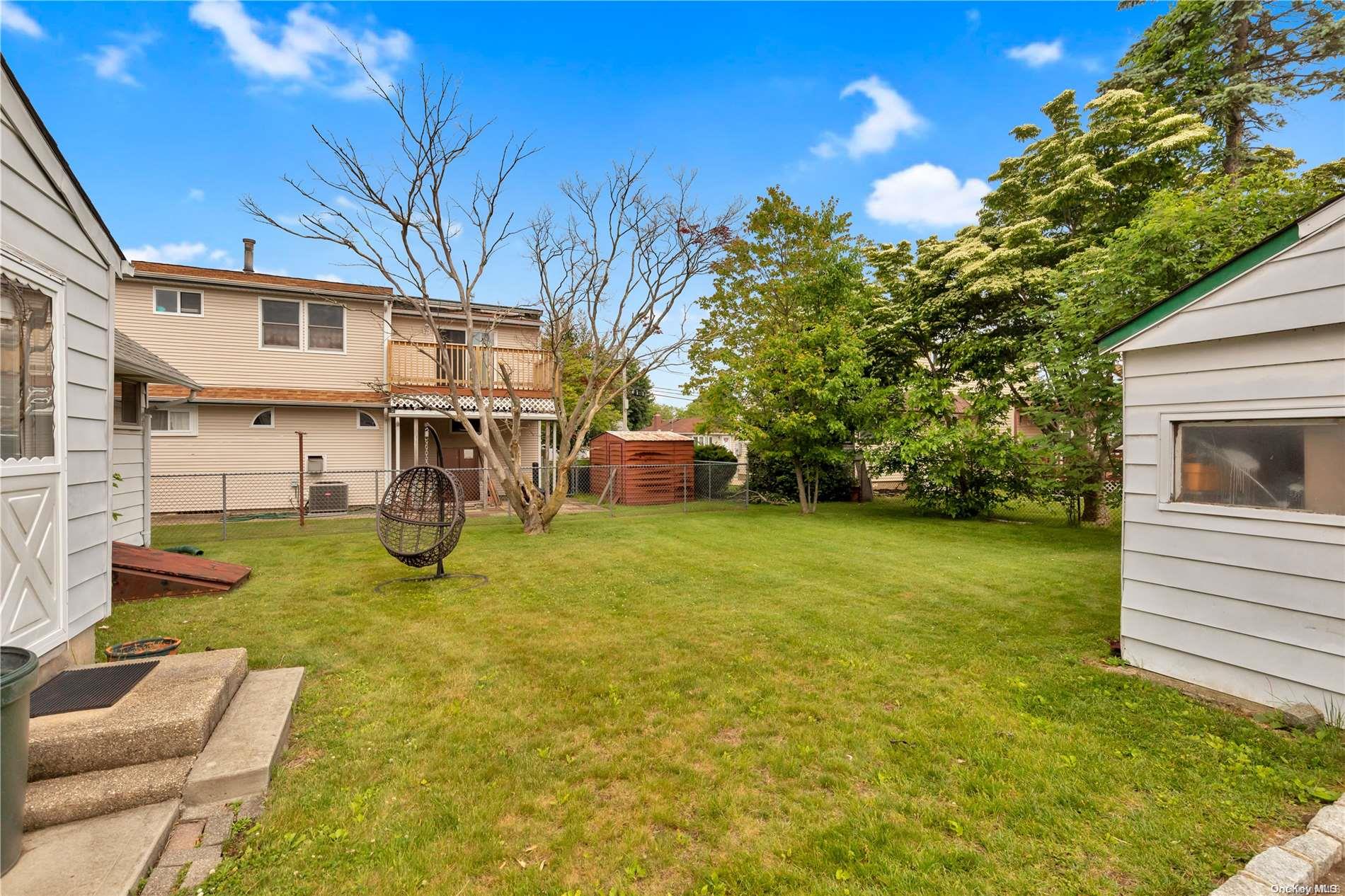 32 Ronald Avenue — photo 28