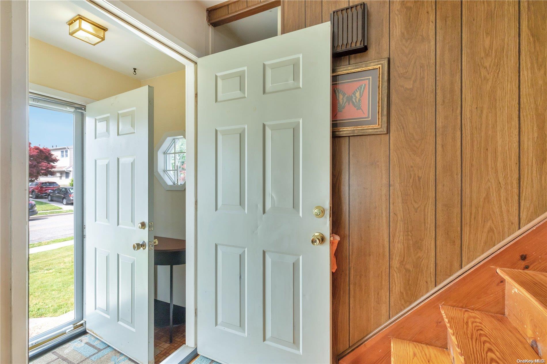 32 Ronald Avenue — photo 4