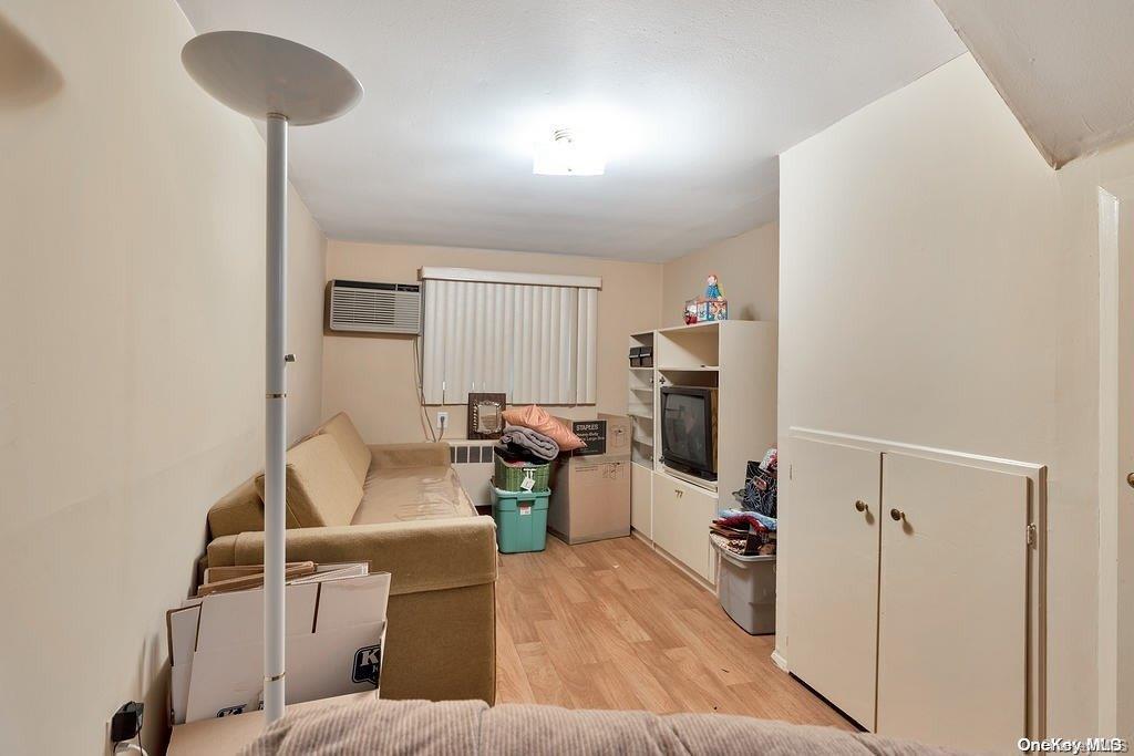 27 Nautilus Avenue — photo 19