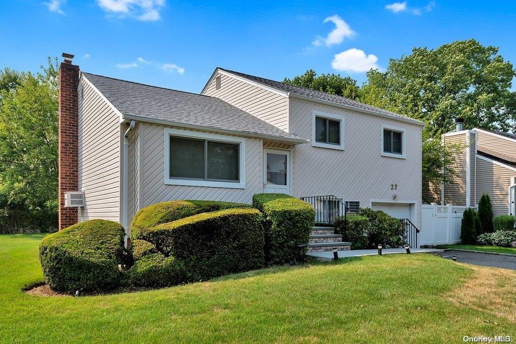 27 Nautilus Avenue — photo 2