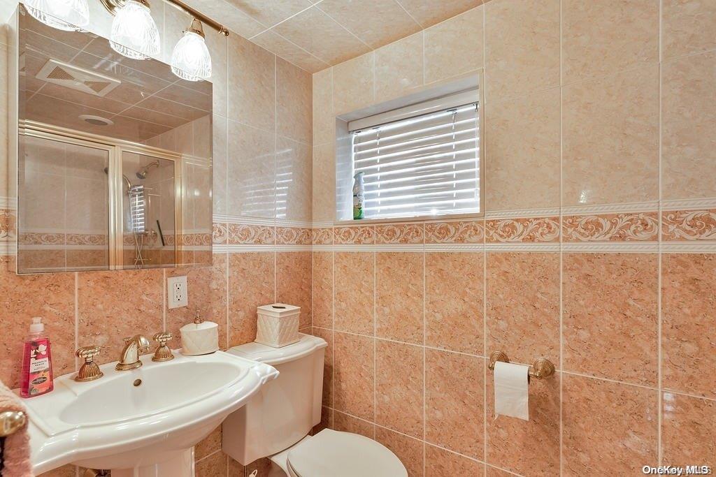 27 Nautilus Avenue — photo 21