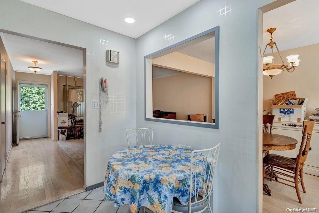 27 Nautilus Avenue — photo 10