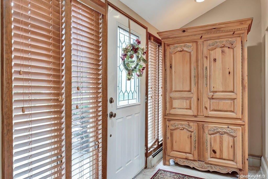 1235 Lakeshore Drive — photo 4