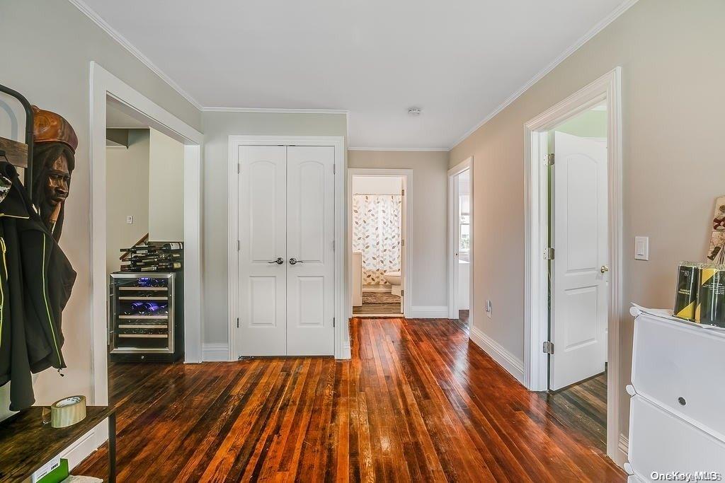 282 Old Farmingdale Road — photo 3