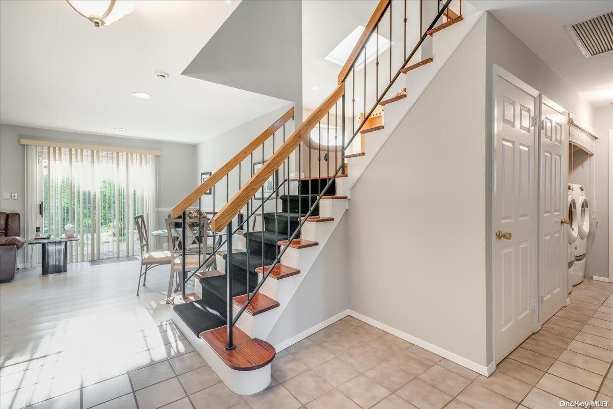 94 Jeanna Court — photo 6