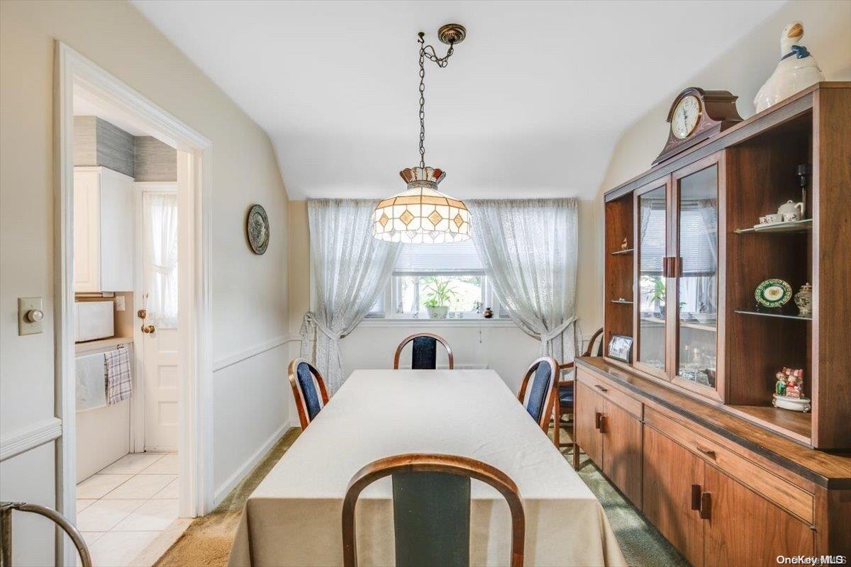 64 Earl Drive — photo 8