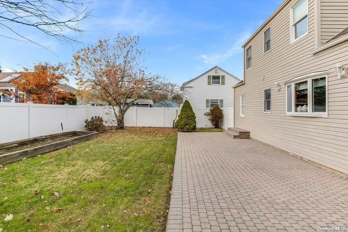 33 Nearwater Avenue — photo 33