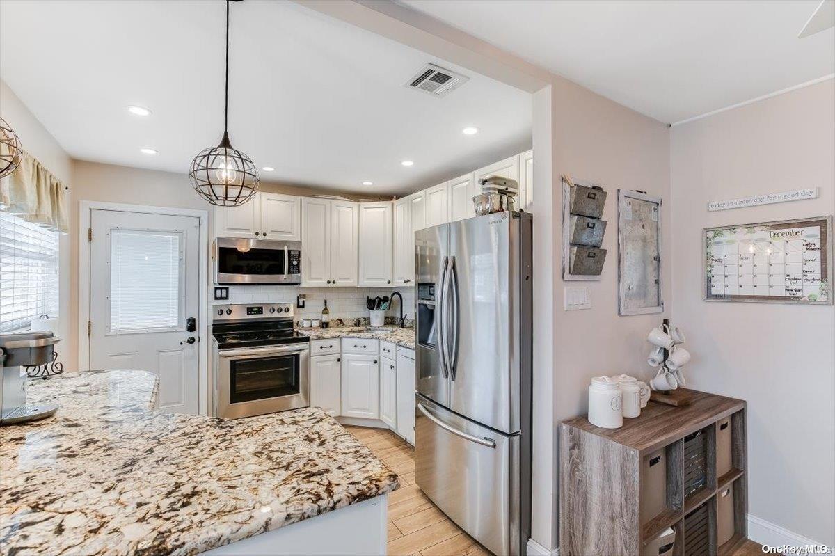717 Sherman Avenue — photo 10