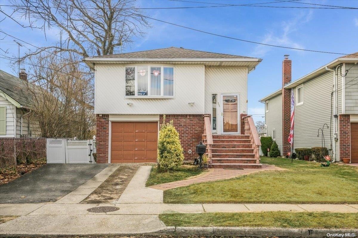 55 Dawes Avenue