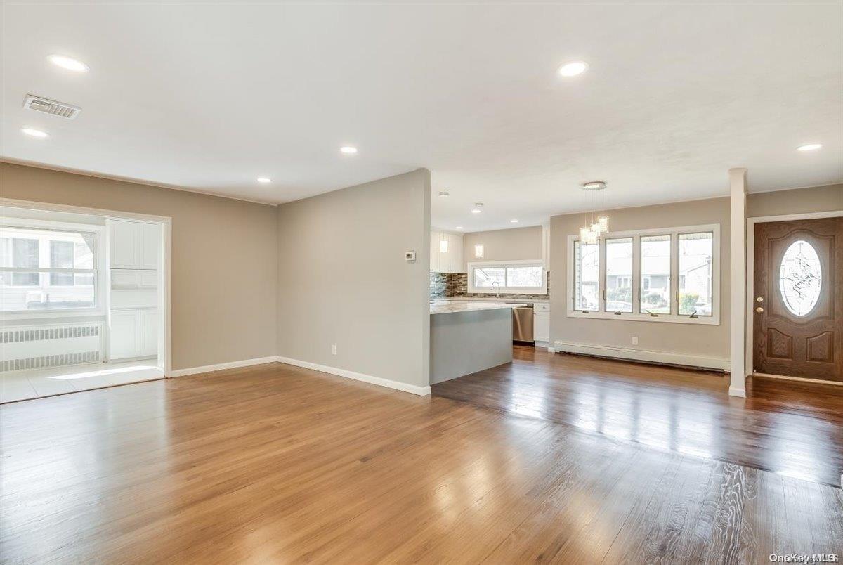 363 Leslie Lane — photo 11